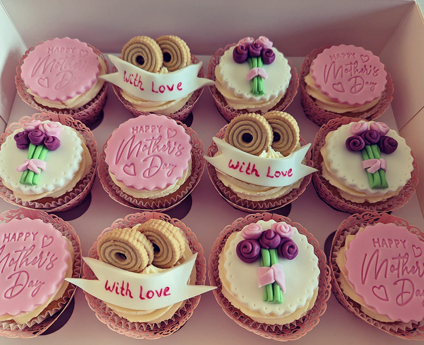 Happy Mother's Day Embosser Stamp for Fondant, Icing, Cupcake, Cake, Biscuits, Decoration